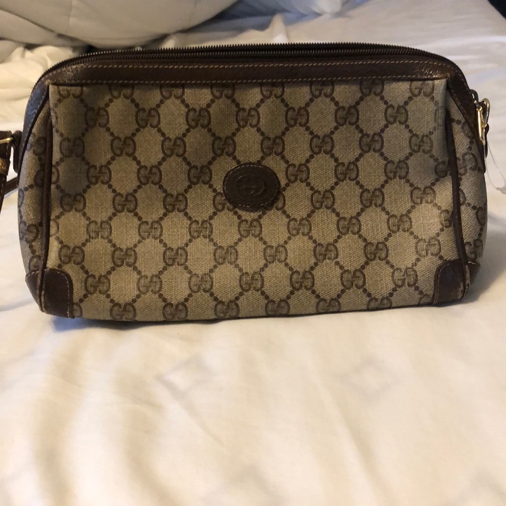Vintage Gucci crossbody bag